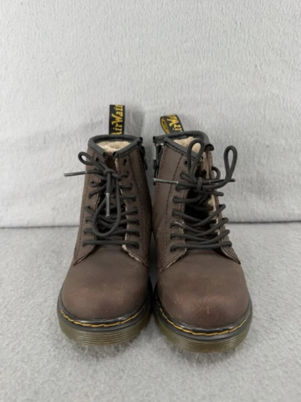 Dr. Martens Girl's Boots Size 9 Serena Brown Leather Faux Fur Lined Lace Up 1460